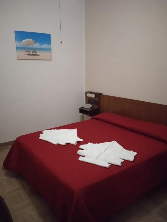 Hotel Luca Rimini Exterior photo